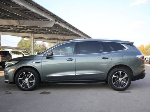 Used 2022 Buick Enclave Premium w/ LPO, Touring Package image 4