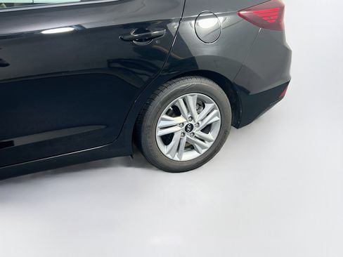 Used 2020 Hyundai Elantra Value Edition FWD image 28