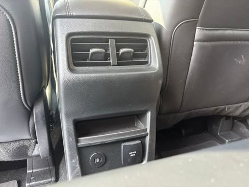 Used 2024 Ford Edge SEL w/ Convenience Package AWD/4WD image 14