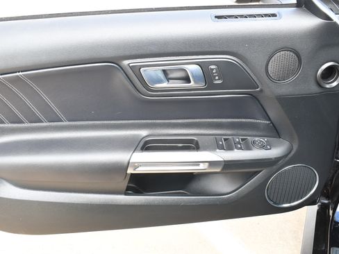 Used 2023 Ford Mustang Premium RWD image 9