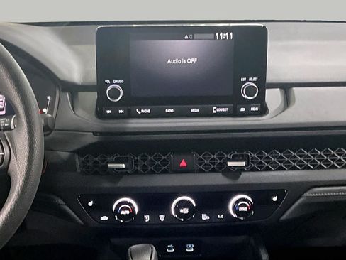 Used 2025 Honda Accord SE image 7