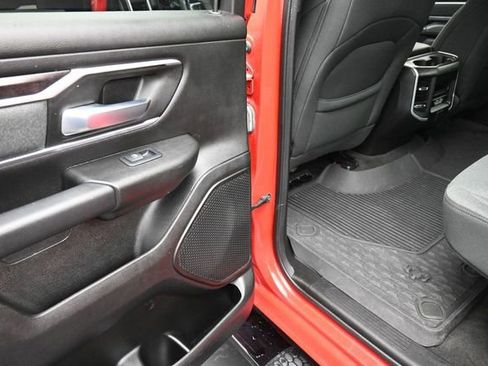 Used 2022 RAM 1500 Big Horn AWD/4WD image 17
