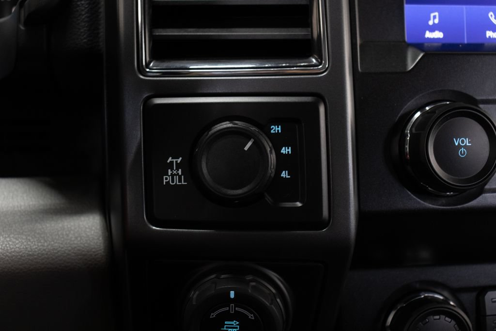 Used 2019 Ford F150 XLT w/ Equipment Group 302A Luxury AWD/4WD image 35