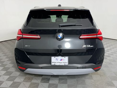 New 2026 BMW X3 xDrive30i w/ Convenience Package AWD/4WD image 4
