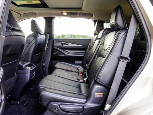 Used 2023 INFINITI QX60 Luxe w/ Cargo Package AWD/4WD image 40