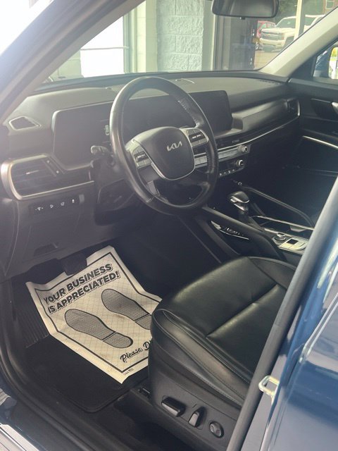 Used 2025 Kia Telluride S AWD/4WD image 5
