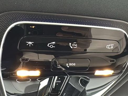 Used 2024 Mercedes-Benz GLC 300 GLC 300 image 32