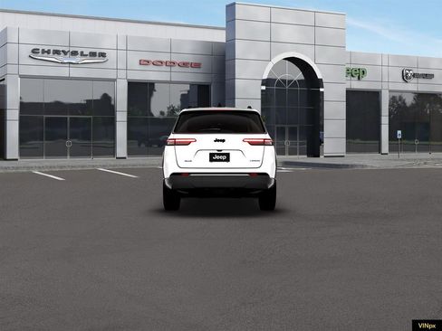 New 2026 Jeep Grand Cherokee L 4WD image 6