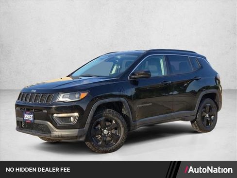 Used 2018 Jeep Compass Latitude w/ Popular Equipment Group AWD/4WD image 1