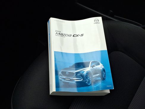 Used 2019 MAZDA CX-5 Sport image 27