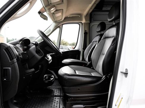 Used 2021 RAM ProMaster 3500 image 3