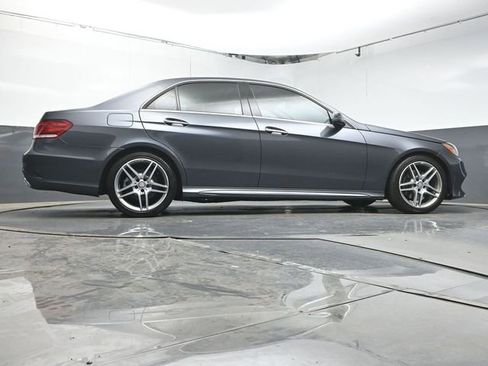 Used 2016 Mercedes-Benz E 350 Sedan image 39