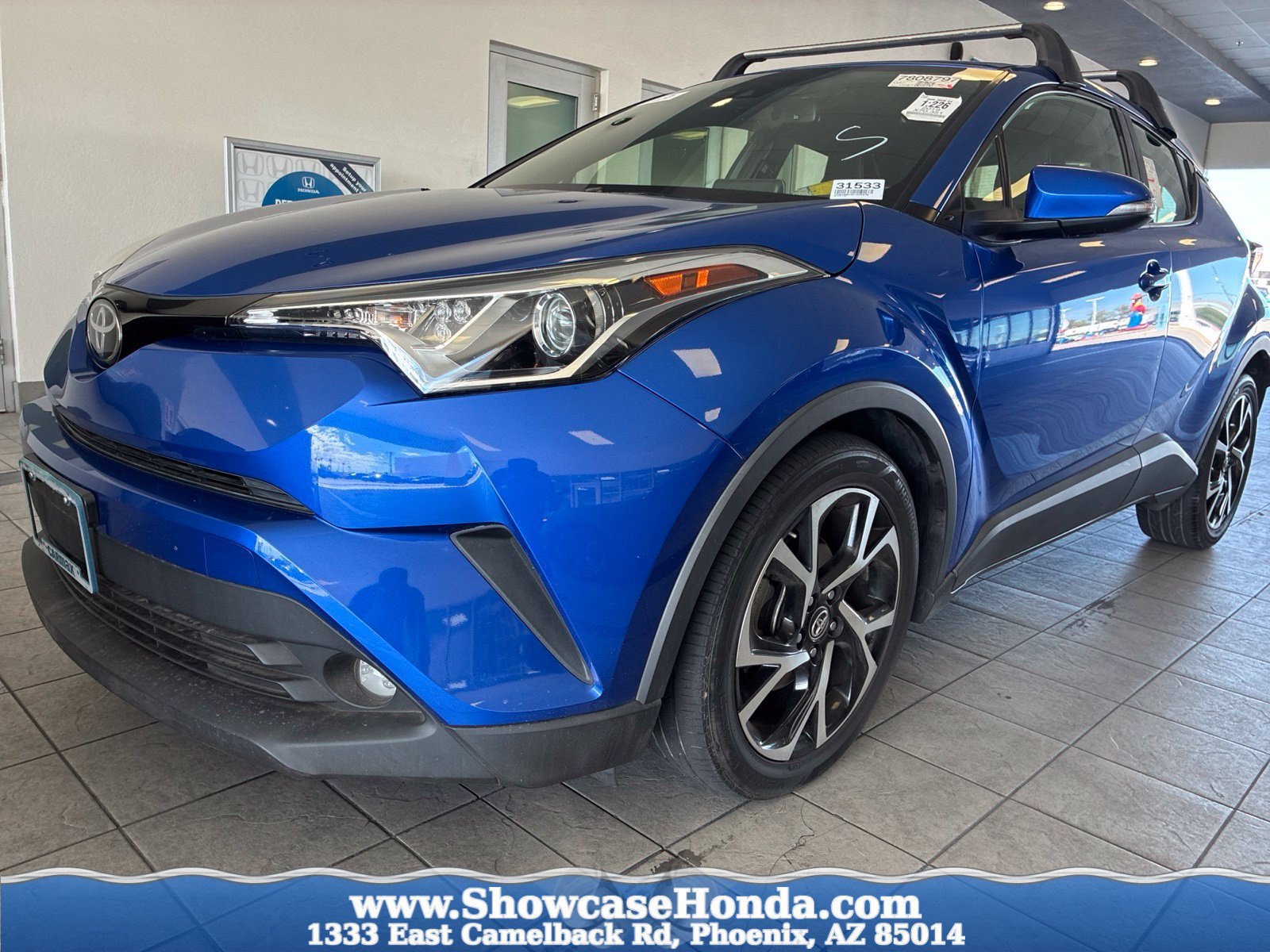 Used 2019 Toyota C-HR Limited FWD image 1