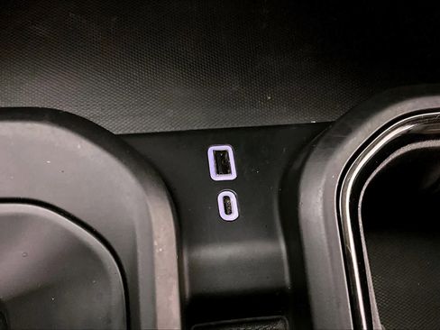 Certified 2023 GMC Sierra 1500 AT4 w/ AT4 Premium Package image 33