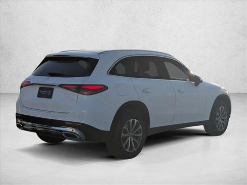 New 2026 Mercedes-Benz GLC 300 image 2