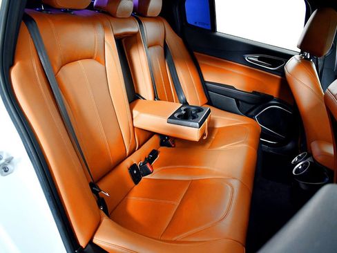 Used 2020 Alfa Romeo Giulia AWD w/ Quick Order Package 22J Sport image 39