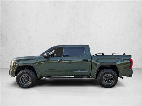 Used 2023 Toyota Tundra SR5 w/ SR5 Convenience Package image 8