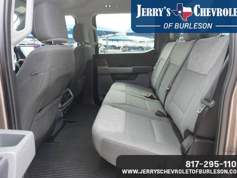 Used 2021 Ford F150 XLT w/ Equipment Group 302A High RWD image 6