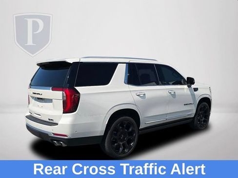 Used 2025 GMC Yukon Denali w/ Denali Reserve Package AWD/4WD image 4