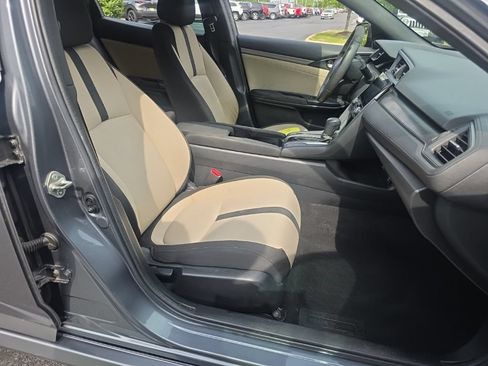 Used 2018 Honda Civic EX image 29