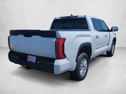 Used 2025 Toyota Tundra SR5 w/ Advanced Technology Package AWD/4WD image 5