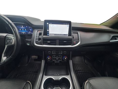 Used 2022 Chevrolet Suburban Premier w/ Premium Package image 13