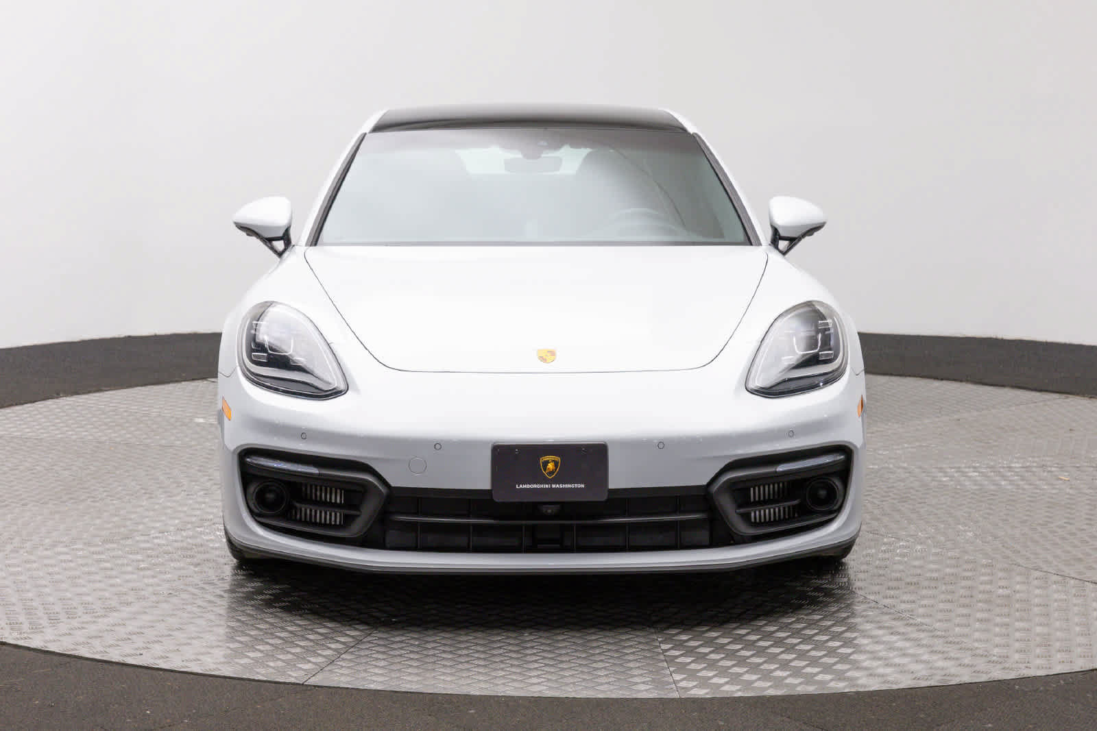 Used 2023 Porsche Panamera 4 Platinum Edition w/ Assistance Package AWD/4WD image 6