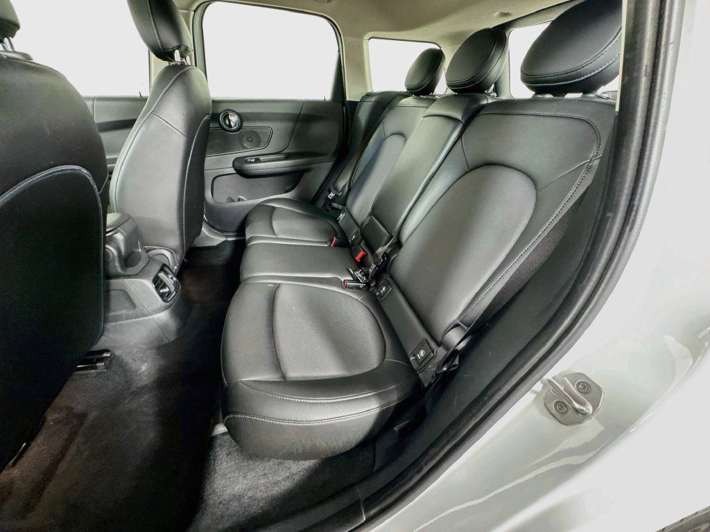 Used 2017 MINI Cooper Countryman FWD image 29