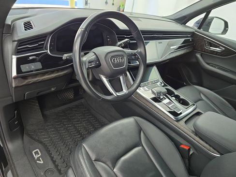 Used 2021 Audi Q7 3.0T Premium Plus w/ Premium Plus Package image 34