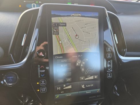 Certified 2021 Toyota Prius Prime XLE image 22