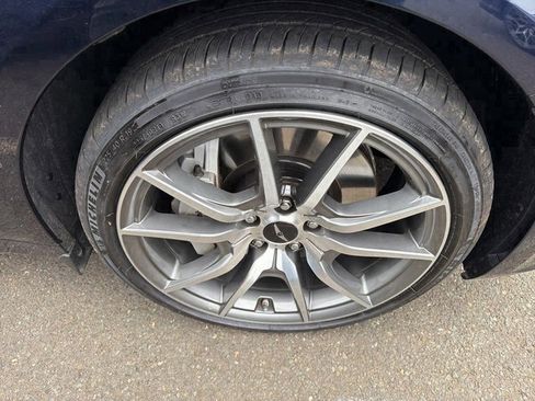 Used 2026 Genesis G70 2.5T image 8