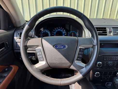 Used 2011 Ford Fusion SEL w/ 301A Rapid Spec Order Code AWD/4WD image 30