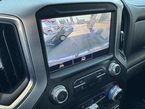 Used 2021 GMC Sierra 1500 Elevation w/ Preferred Package image 28