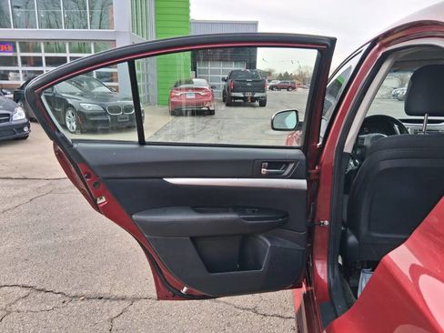 Used 2012 Subaru Legacy 2.5i Premium w/ All-Weather Pkg + Moonroof image 10