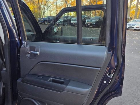 Used 2013 Jeep Patriot Sport w/ PWR Value Group image 10