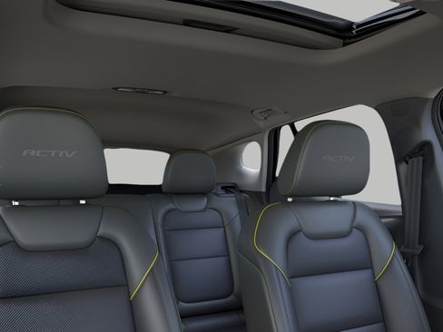 New 2026 Chevrolet Trax ACTIV w/ Sunroof Package FWD image 24