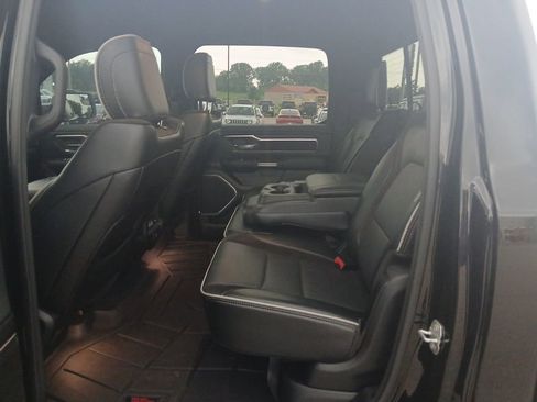Used 2025 RAM 1500 Laramie w/ Sport Appearance Package AWD/4WD image 41