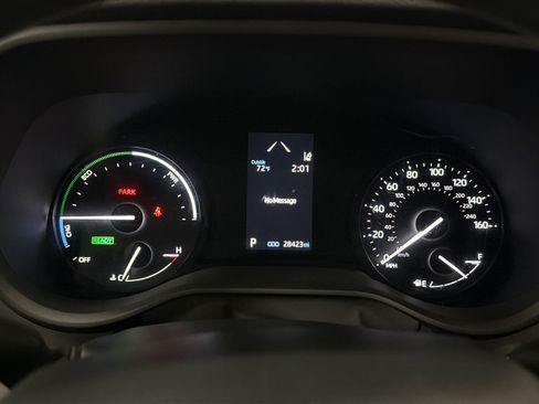 Used 2024 Toyota Sienna LE w/ LE Plus Package AWD/4WD image 20