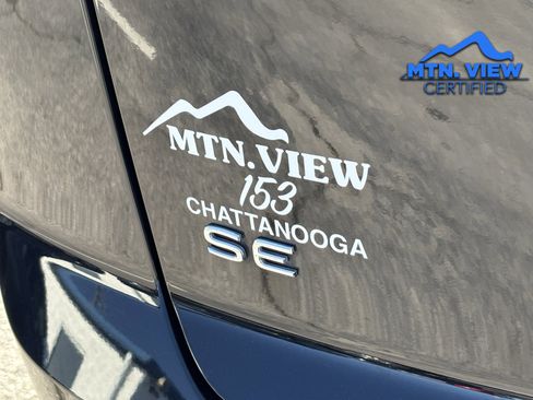 Used 2024 Volkswagen Atlas Cross Sport SE w/ Black Wheel Package image 13