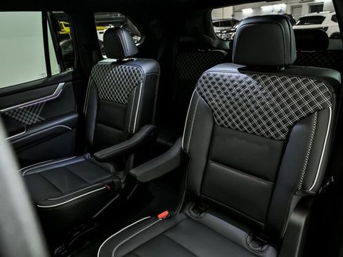 New 2026 GMC Acadia Denali w/ Super Cruise Package image 10