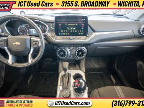 Used 2024 Chevrolet Blazer LT w/ Convenience Package FWD image 20
