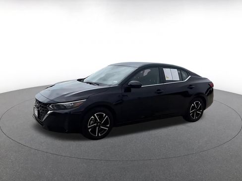 Used 2025 Nissan Sentra SV FWD image 7