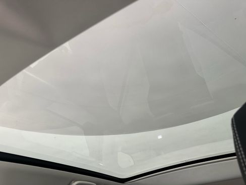 Certified 2025 Land Rover Discovery Sport S image 13