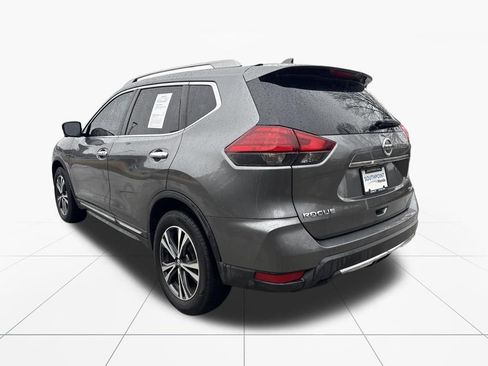 Used 2017 Nissan Rogue SL w/ SL Premium Package image 6