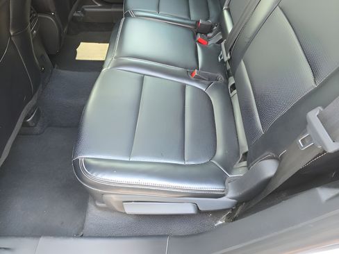 Certified 2024 Ford Escape Platinum AWD/4WD image 25
