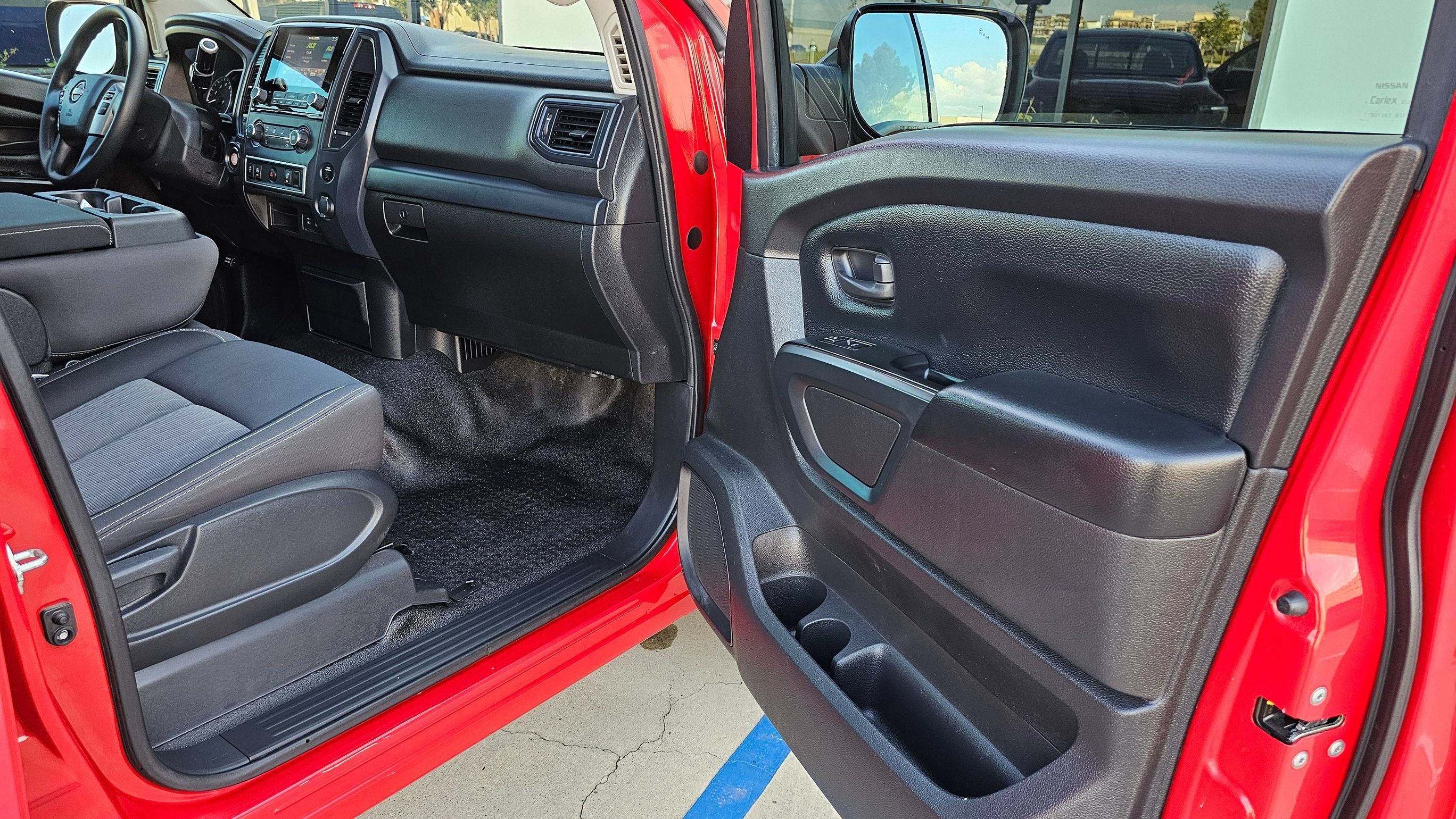 Used 2023 Nissan Titan S w/ S Utility Package RWD image 25