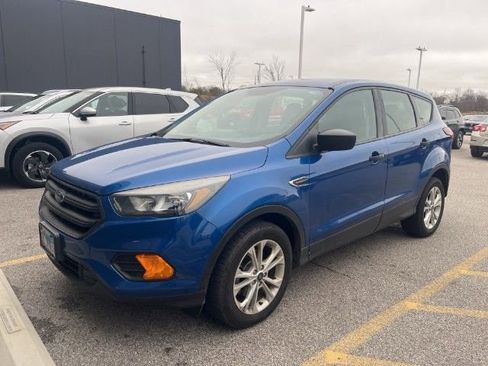 Used 2019 Ford Escape S image 1
