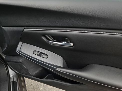 Certified 2025 Nissan Sentra SV w/ Trunk Package image 8