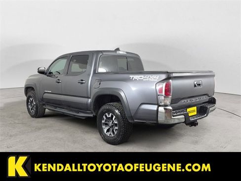 Used 2021 Toyota Tacoma TRD Off-Road image 3