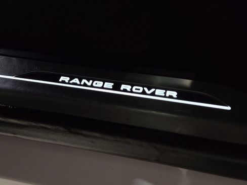 Used 2024 Land Rover Range Rover Sport Dynamic SE AWD/4WD image 19